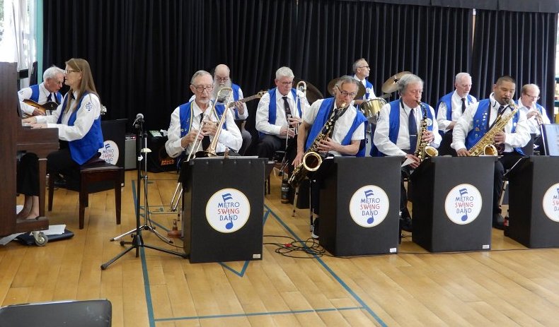 Metro Swing Band